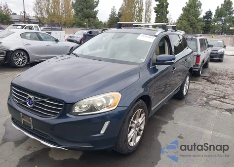 2015 Volvo Xc60 T5/T5 Premier из США, поврежденный, VIN YV4612RK0F2650898